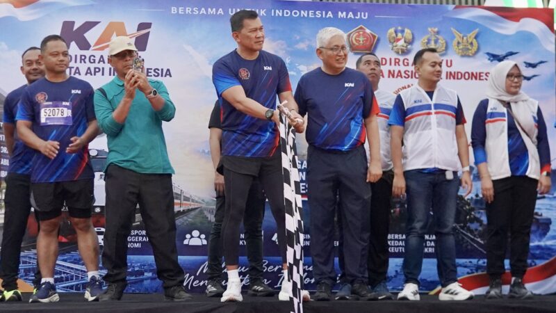 Semarak dan Meriah, Gelaran Fun Run HUT ke-81 TNI di Bandar Lampung