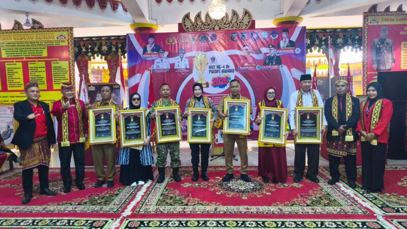 Puncak Peringatan HUT Ke-4 PWDPI Sukses Digelar, 32 Tokoh & Lembaga Terima PWDPI Award Sustainability 2026
