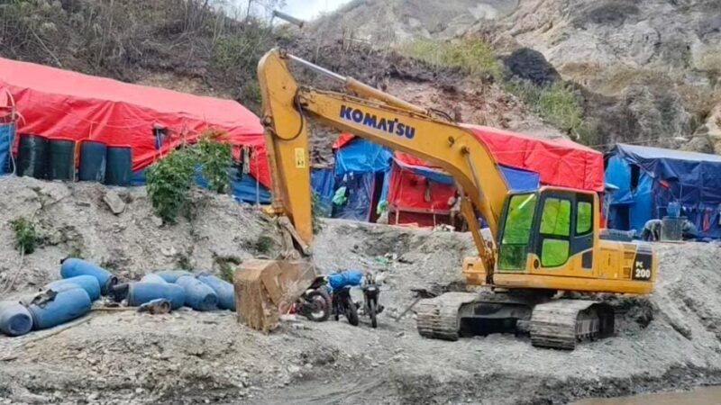 Alat Berat Diduga Beroperasi di Gunung Nona, Kapolres Buru Diminta Usut Pemilik dan Sumber Dananya