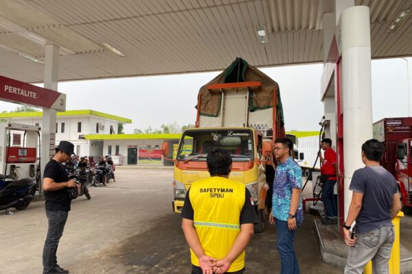 Unit Tipidter Sat Reskrim Polres Tulang Bawang Barat laksanakan sidak SPBU Antisipasi Praktek Kecurangan