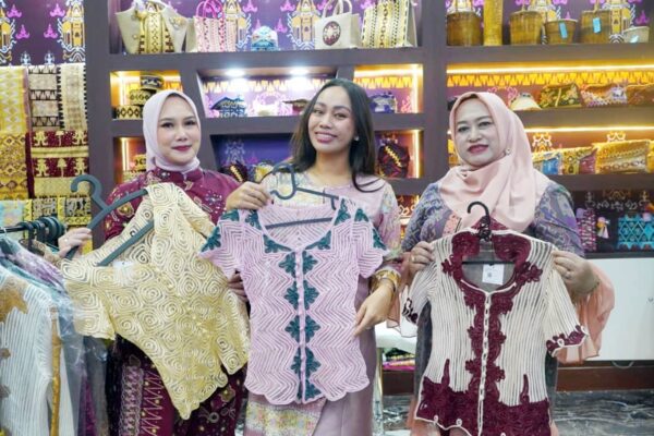Kriyanusa 2026 Jadi Panggung Wastra Lampung Selatan, Dukungan UKP Pariwisata Perluas Jejak ke Pasar Nasional