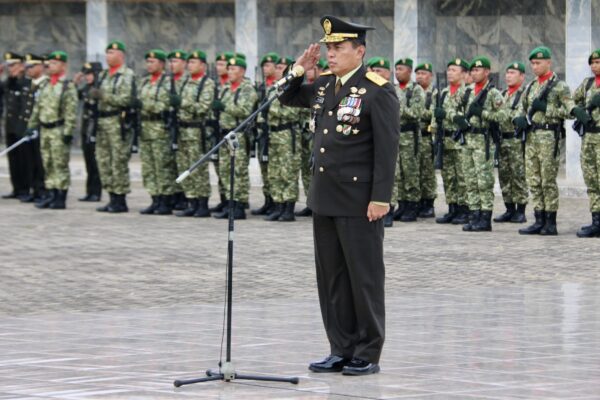 Peringati HUT ke-81 TNI,Kasrem 043/Gatam Hadiri Ziarah Nasional di TMP Tanjung Karang