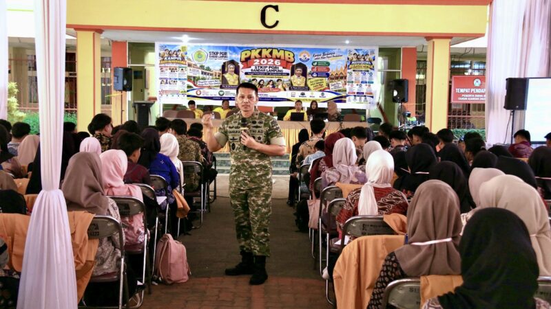 Dari Kampus untuk Bangsa, Danrem 043/Gatam Tanamkan Nilai Bela Negara kepada Mahasiswa STKIP PGRI Bandar Lampung