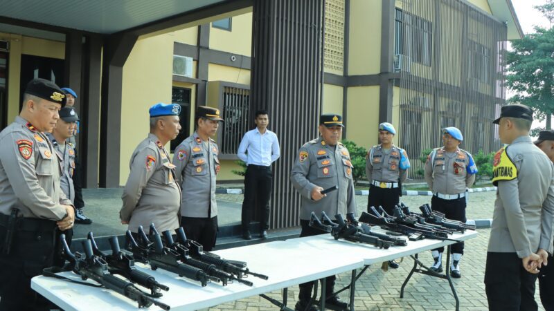 Polres Tulang Bawang Barat Gelar Pemeriksaan Berkala Senjata Api Dinas Personel