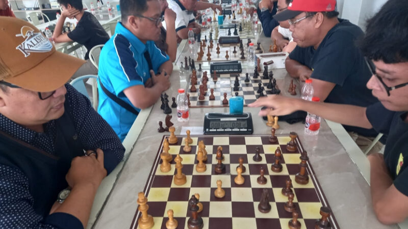 Panaskan Mesin, Atlet Catur PWI Lampung Latih Tanding Lawan Percasi